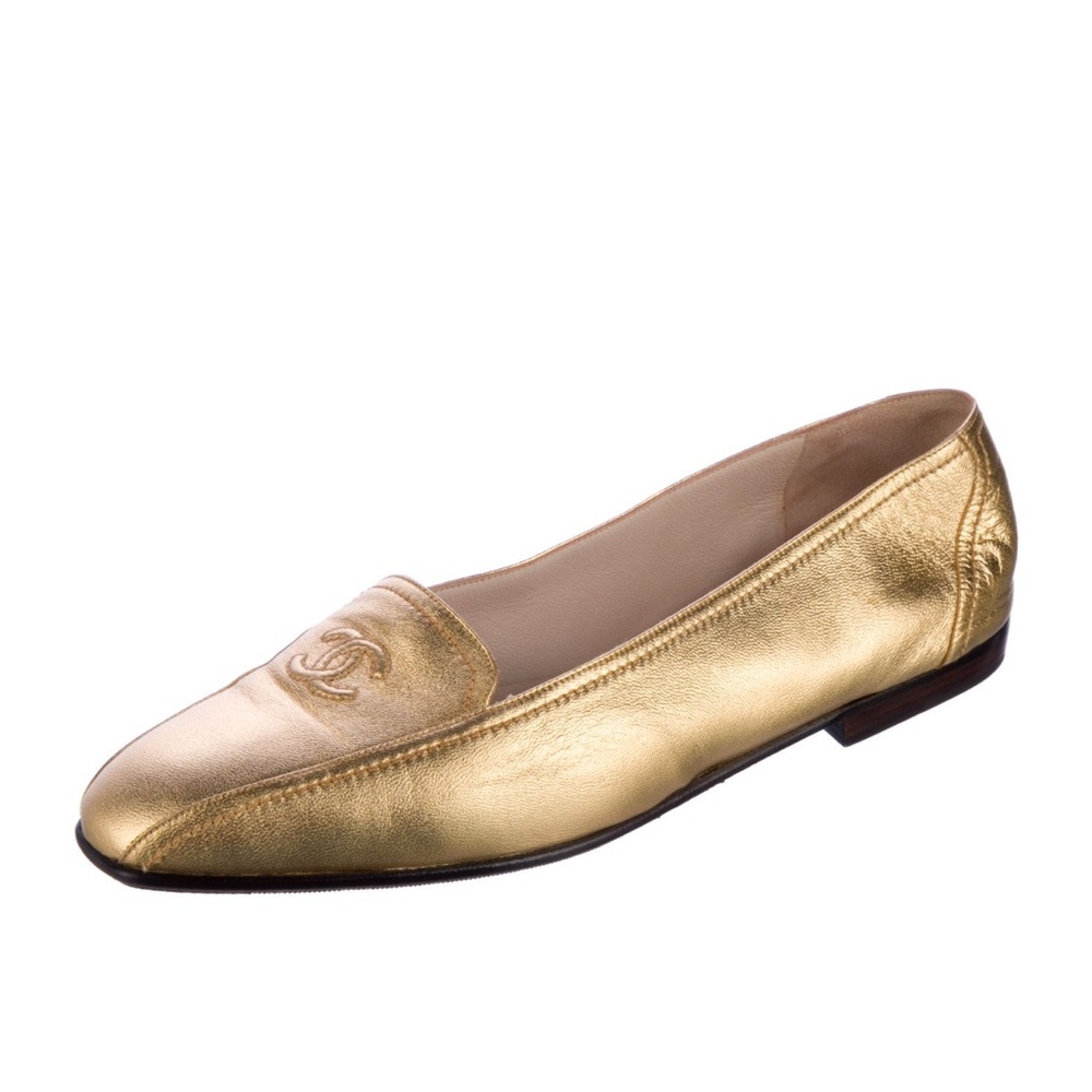 CHANEL Interlocking CC Logo Gold Women's Loafers